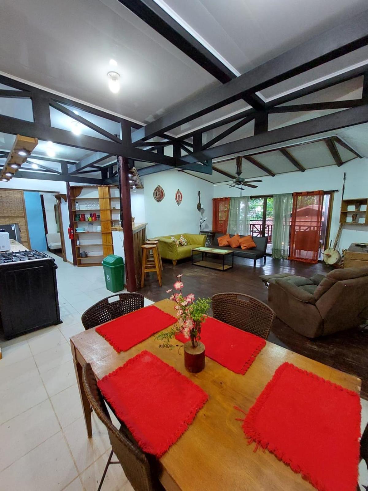 Hotel Casa Vito Beachfront Puerto Viejo de Talamanca Eksteriør bilde